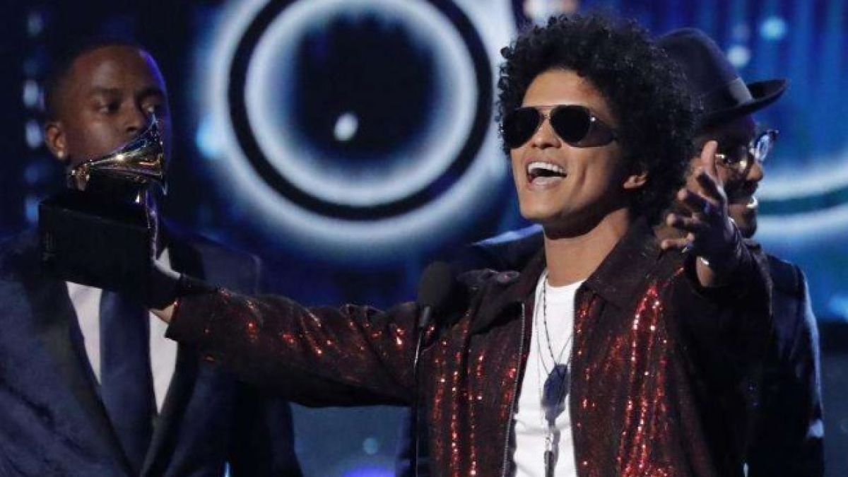 Скандал беляза наградите "Grammy", Джей Зи остана с празни ръце и се изложи тотално с тази постъпка! (СНИМКИ)