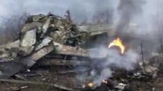 Военен самолет се разби в Китай (СНИМКА/ВИДЕО)