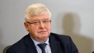 МЗ с нови мерки в борбата срещу COVID-19