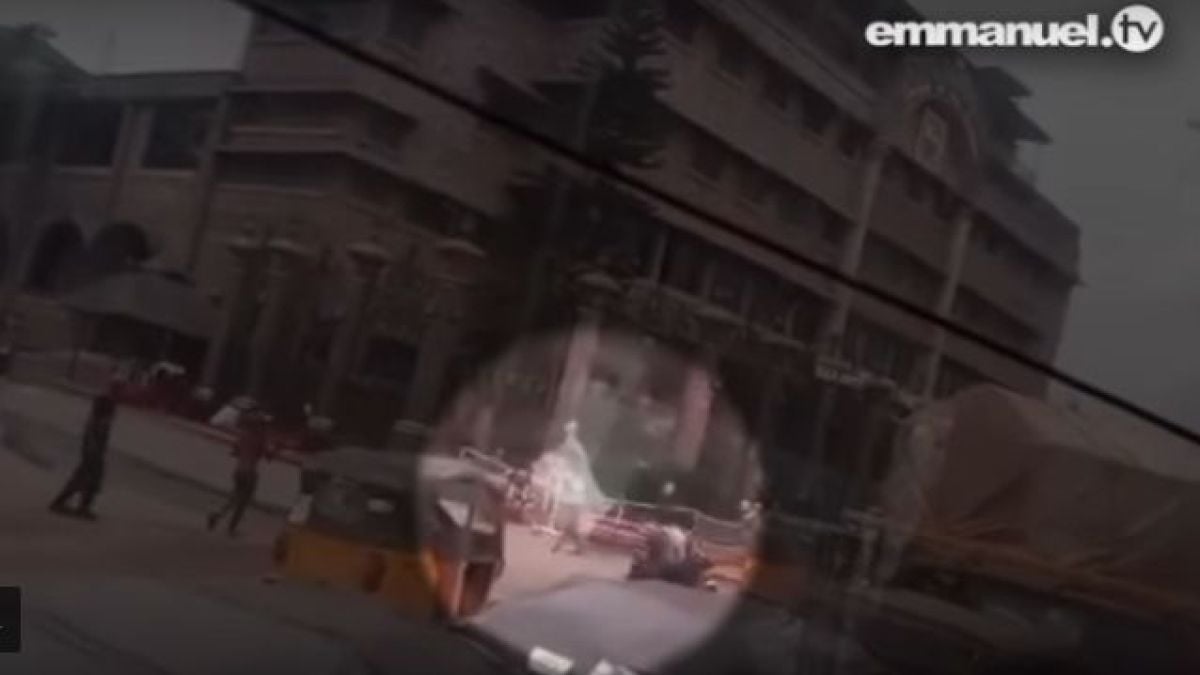 Мъж от Лагос отиде на църква, но засне ВИДЕО, за което сега говори цялата мрежа