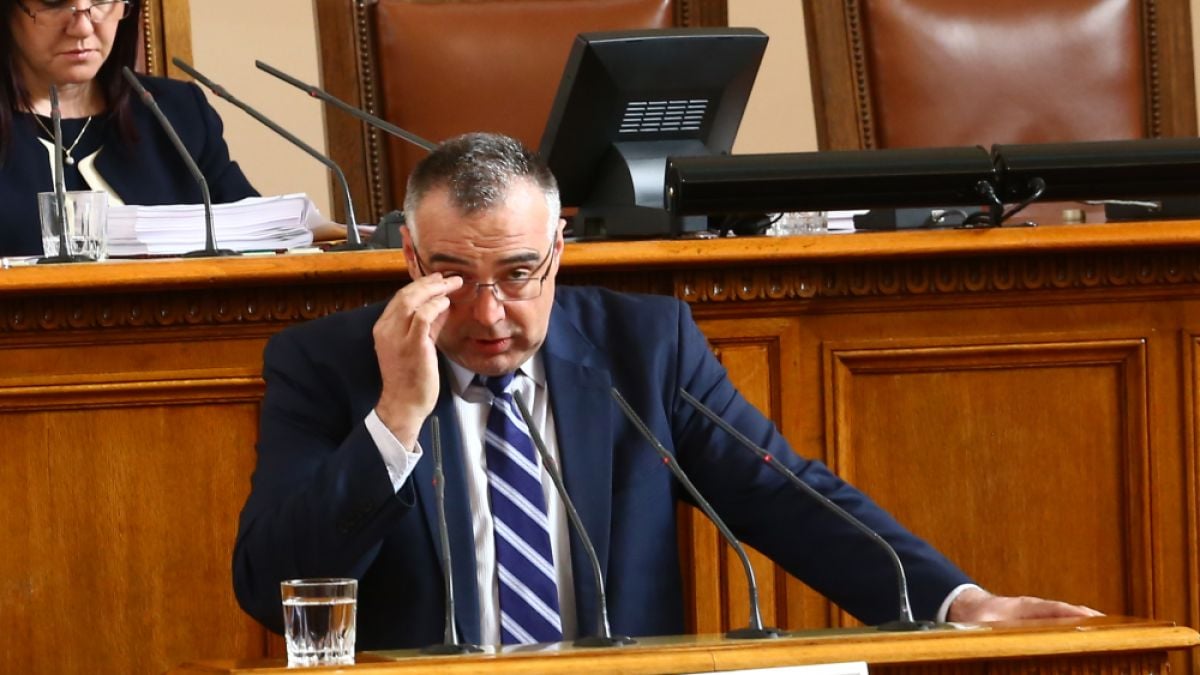 Антон Кутев сподели голяма семейна драма, свързана с 25 бона 
