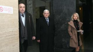 Бившият ректор на медицинския отхвърли обвиненията, че ръководи престъпна група (ВИДЕО)