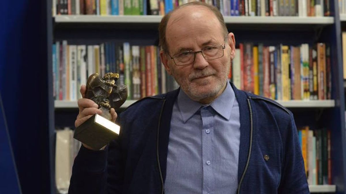Писателят Недялко Славов изпепели Истанбулската конвенция: Лъжа, накичена и гримирана като курва!