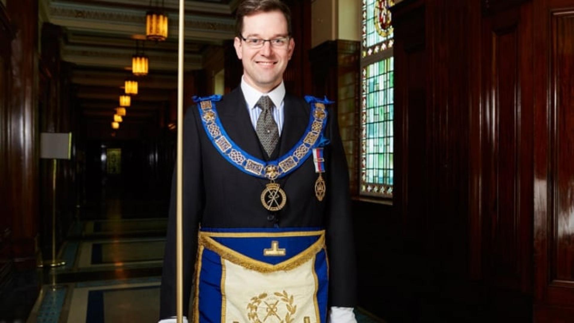 Масон номер 1 на Острова не вижда нищо притеснително в разкритието, че две ложи действат тайно в парламента 