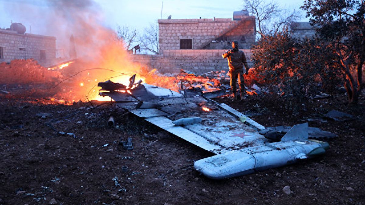 Загиналият в Сирия руски пилот бе награден посмъртно със званието Герой на Русия (ВИДЕО)