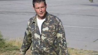 Това е пилотът, който бе свален в Сирия и загина като герой (СНИМКИ/ВИДЕО)