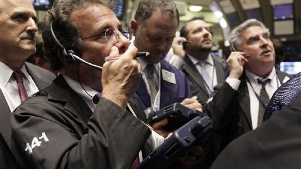 Паника обхвана Wall Street, най-лош ден в историята си записа Dow Jones