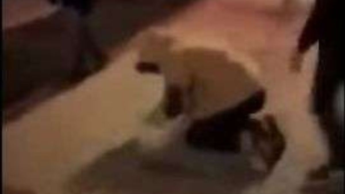 Толкова брутално ВИДЕО със зверски побой над ученик в Русе досега не беше виждано 