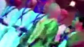 Скандал в Саудитска Арабия заради 11-годишно момиче в мъжки танц (ВИДЕО)