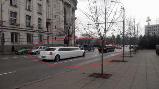 Такова нещо рядко може да се види пред Софийския университет (СНИМКИ)