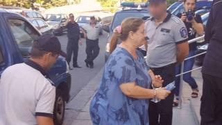 Зловещата история на чудовището Веселина, която държа мъжа си под ключ една година, уби го и хвърли трупа в кофата!