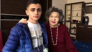 Стоянка Мутафова направи невероятно мил жест за сираче