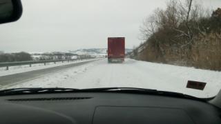 Сняг затрупа държавата, ето какво се случва на „Капитан Андреево“ 