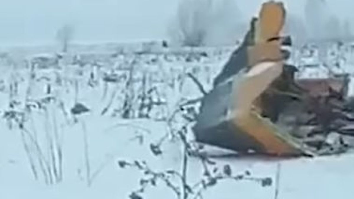 Разбилият се Ан-148 е бил технически изправен, увериха от "Саратовски авиолинии"