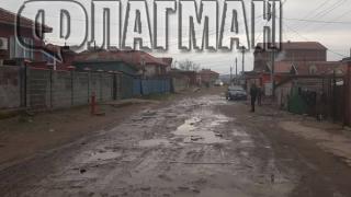 Ромите от "Горно Езерово" подлудиха полиция и „Бърза помощ” с бруталната си лъжа