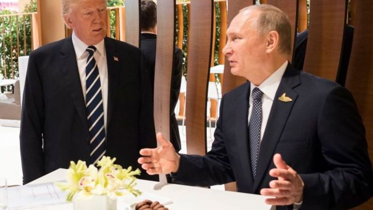 Тръмп обсъдил с Путин по телефона палестинско-израелския въпрос, пратил поздрави на Абас