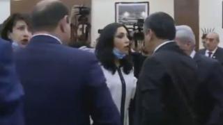 Жени депутатки се млатиха заради канализационна вода (ВИДЕО)