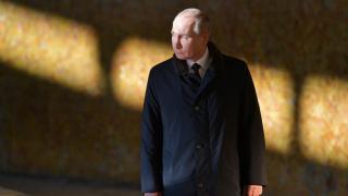 Нещо става с Путин, срещите с него се провалят, Песков проговори за здравето му