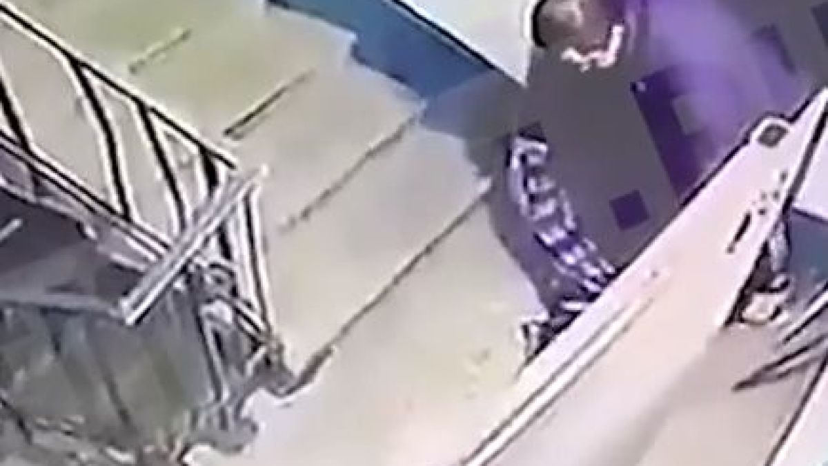 Пиян украинец се скара с приятеля си, преби го до смърт, а после... (ВИДЕО)
