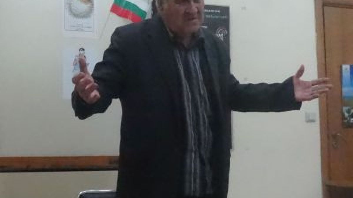 Бургас скърби! Отиде си известен писател