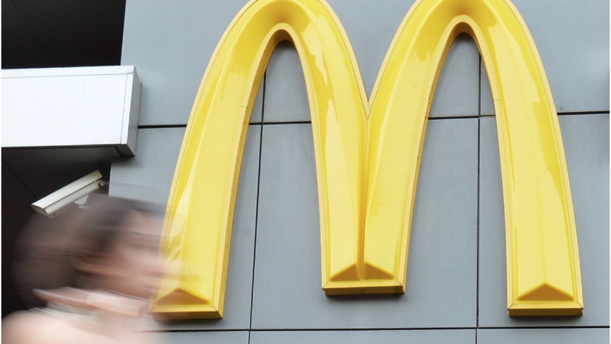 McDonald's увеличи калориите в бургерите, за да подкрепи спорта