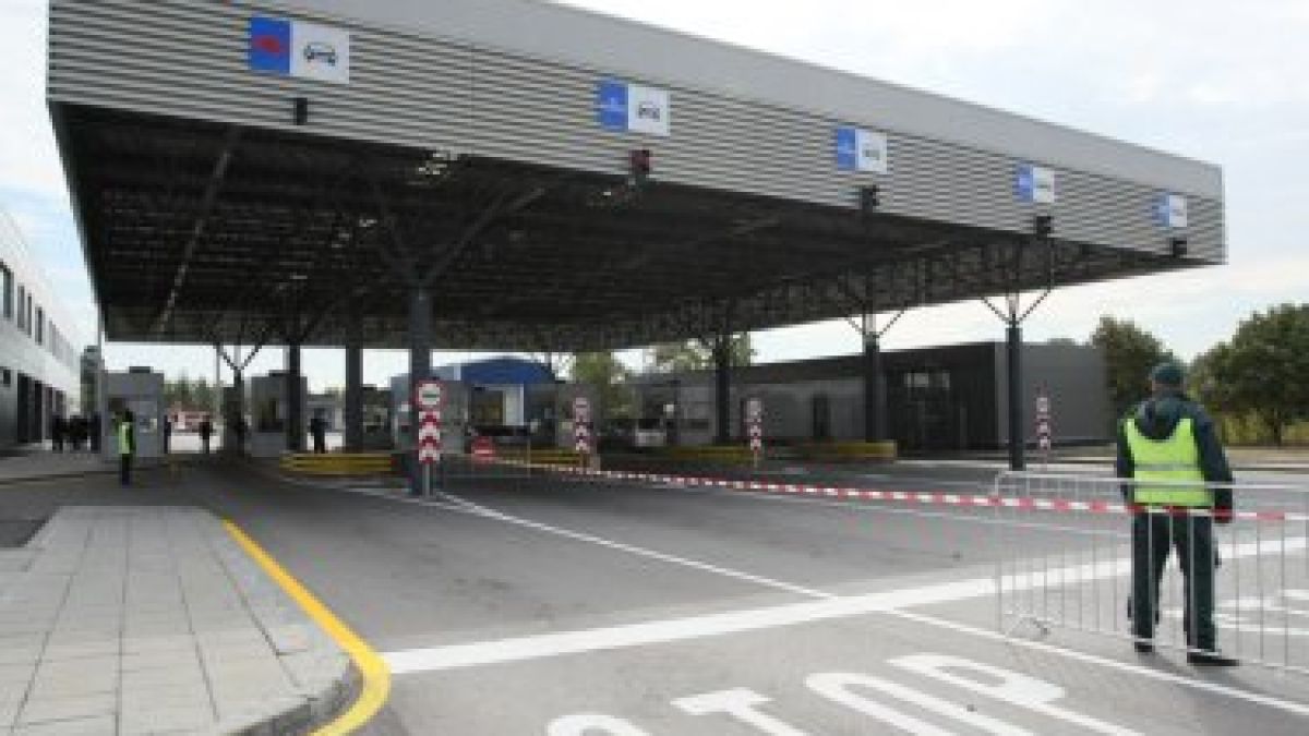 Турция прие нова наредба, събира глоби на границата, при отказ - задържат превозното средство