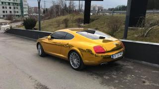 Само в БЛИЦ! Златното Lamborghini подлуди цяла България, но чакайте да видите тези СНИМКИ на друго тузарско возило, направени в столицата