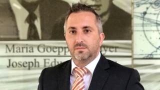 Българските професори Попминчев и Александров са на път да сбъднат американската мечта! Чакат ги 65 хиляди долара за грандиозните им научни постижения