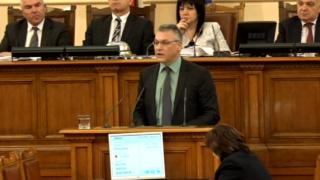 Жаблянов взриви парламента със скандална реч!