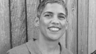 Тя агитираше, че се е излекувала от рак и лесбийство с веганска диета за 90 дни, но умря от рак! (ВИДЕО)