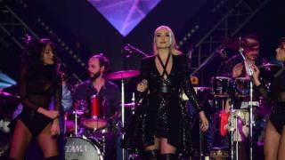 Радио "Веселина" отбеляза 25 години на бляскаво парти (СНИМКИ)