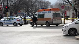 В района на централната поща във Варна и пиле не може да прехвръкне (СНИМКИ)