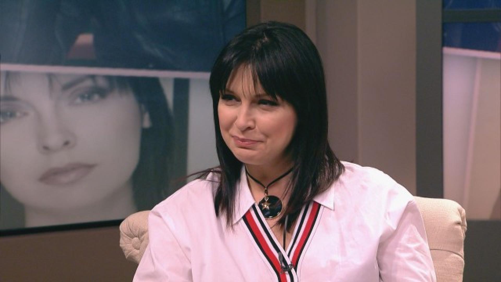 Жени Калканджиева шашардиса всички! Имала нещо общо с мъжа на Гинка от Пазарджик, купила ЧЕЗ (ВИДЕО)