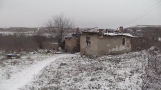 Чудо! Икона на Богородица спасила от пожар вдовицата и децата ѝ край Бургас