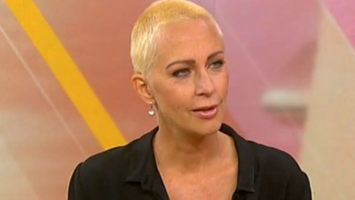 Нана стана 50 килограма! Лечението я стопи до неузнаваемост 