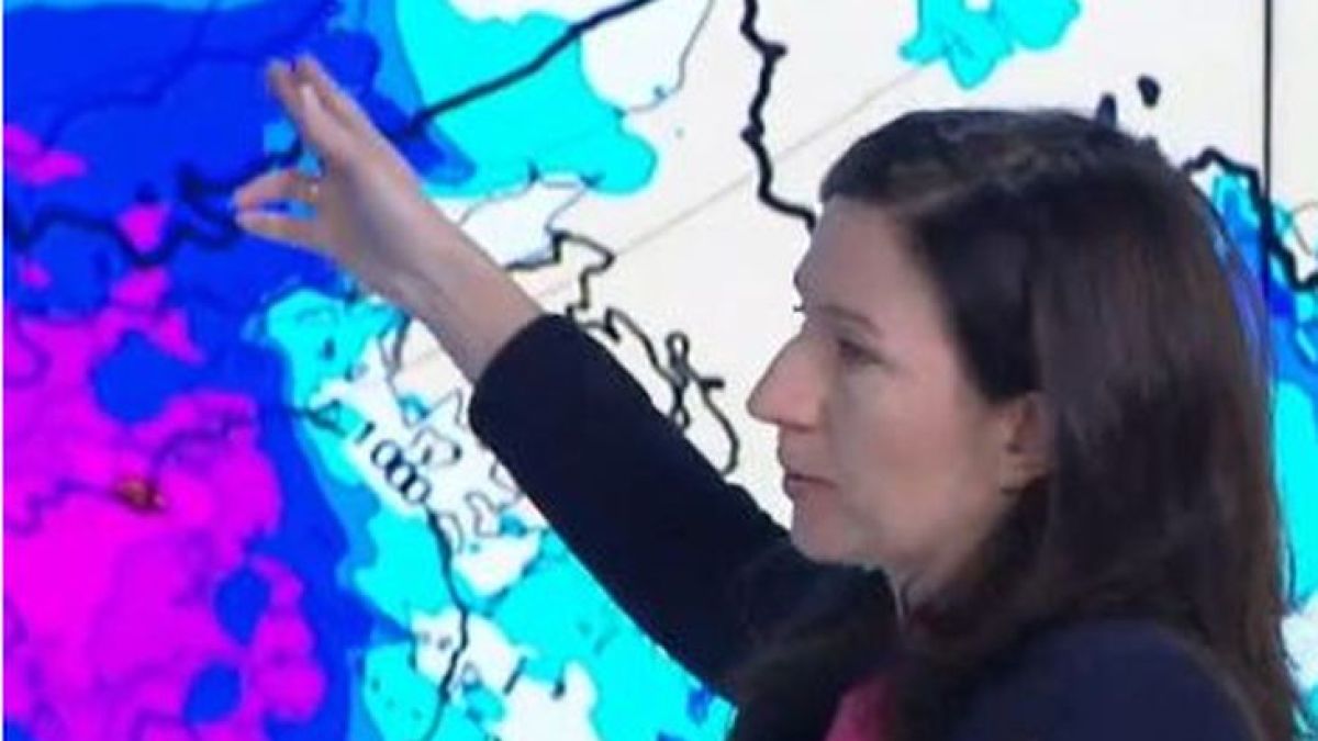 Синоптикът Анастасия Стойчева каза къде днес ще натрупа най-много сняг и кога спират валежите