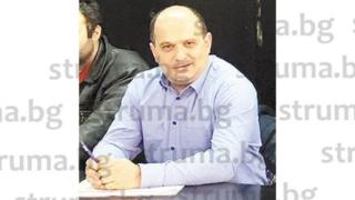 Благоевградският данъчен Цонев шашна колегите си! Взеха го на подбив след това, което направи