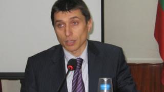 Утре изтича болничният лист на „болния“ полицай Марин Ичев!