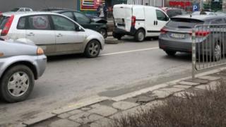Първо в БЛИЦ! Никога не сте чували и виждали такава катастрофа като тази в центъра на София!