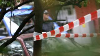 Полицаи и медици се вцепениха от ужас от зловеща находка в село Стоб 