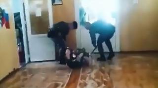 Целият свят им се смее! Вижте какво правят в дагестанската армия (ВИДЕО)