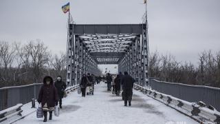 Контактната група по Украйна се споразумя за примирие в Донбас   