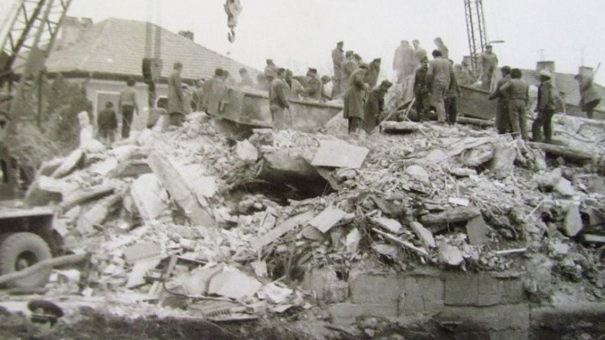 Преди 41 години България е сполетяна от най-ужасяващата стихия в по-новата ни история