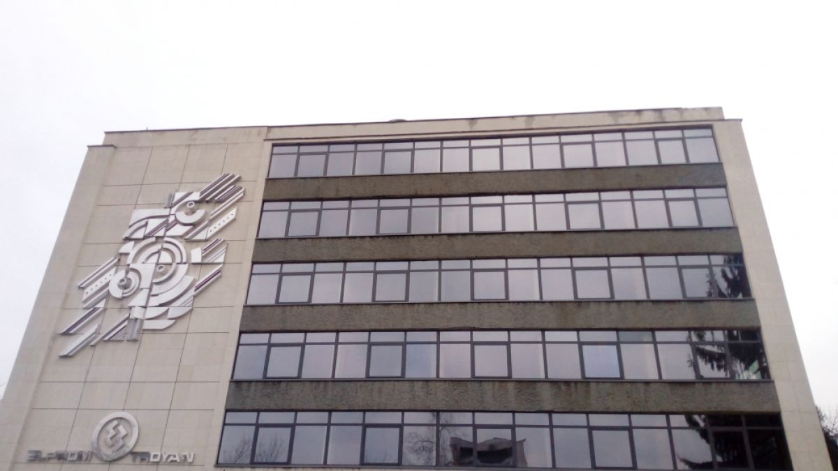 Троянци решиха паметният знак на акад. Ангел Балевски да бъде пред "Елпром Троян"