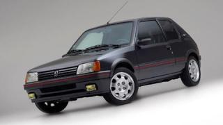 Някой да търси бронирано... Peugeot 205 GTI? (СНИМКИ)