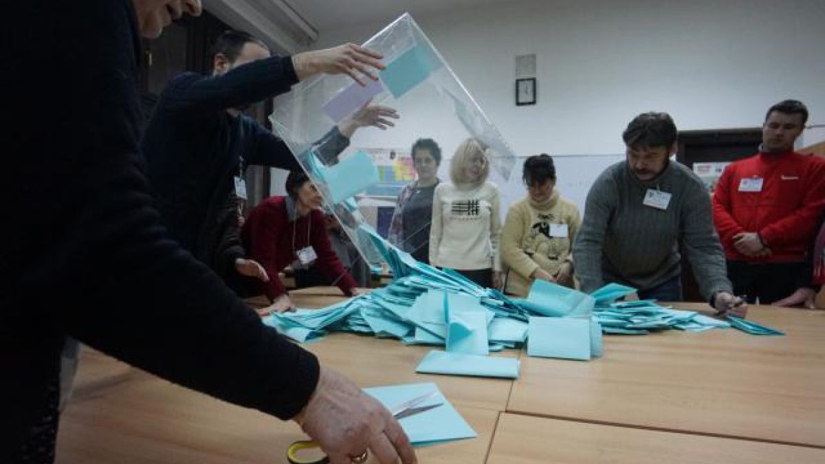 Партията на Вучич спечели Белград