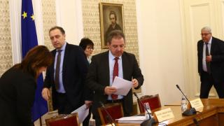 Фоторепортаж в БЛИЦ: Парламентът изслушва кандидатите за шеф на новия антикорупционен орган 