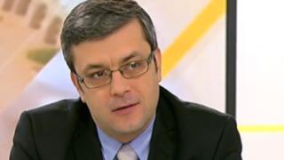 Тома Биков: Ако "Капитал" лъже за връзката между Гинка Върбакова и Моника Йосифова, значи се извинявам!