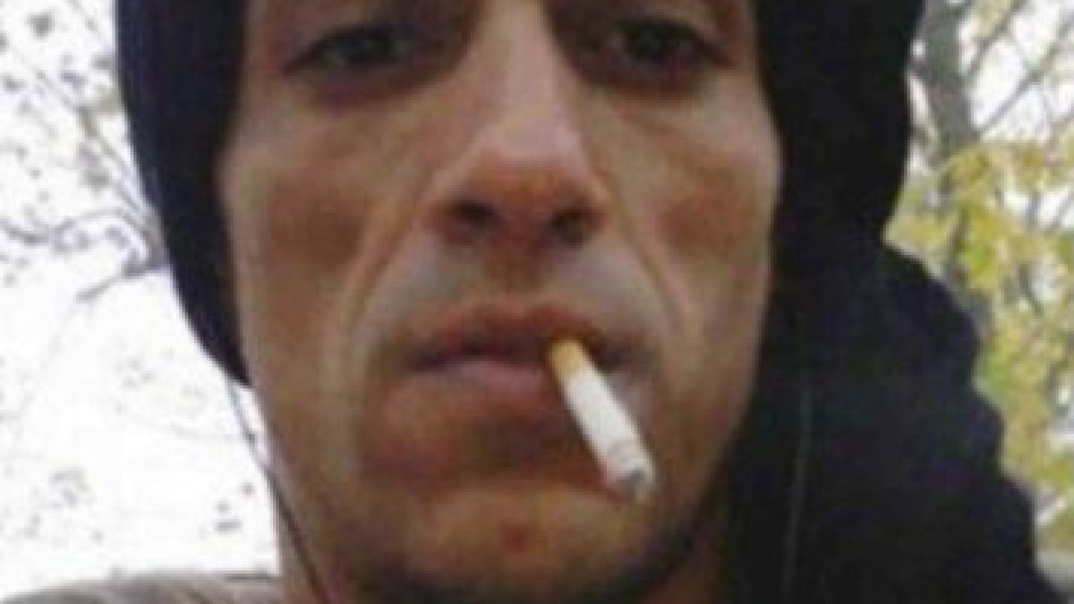 Плъха легна в гроба, ченгета на крак в "Столипиново"