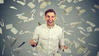 Тези зодии ще станат ПО-БОГАТИ през 2018 година